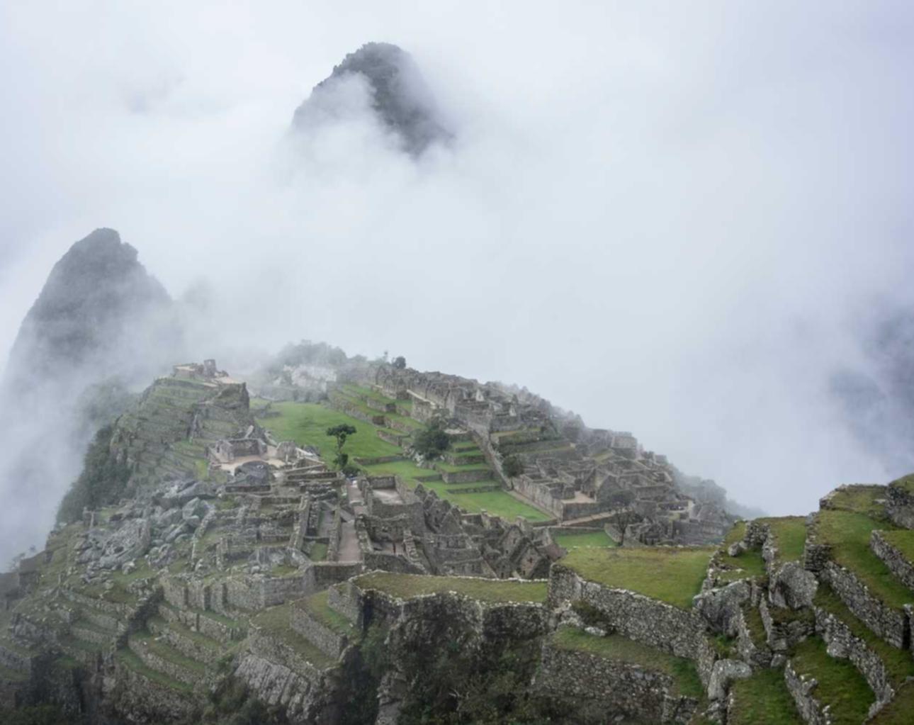 技术支持场景对游戏经济的利弊