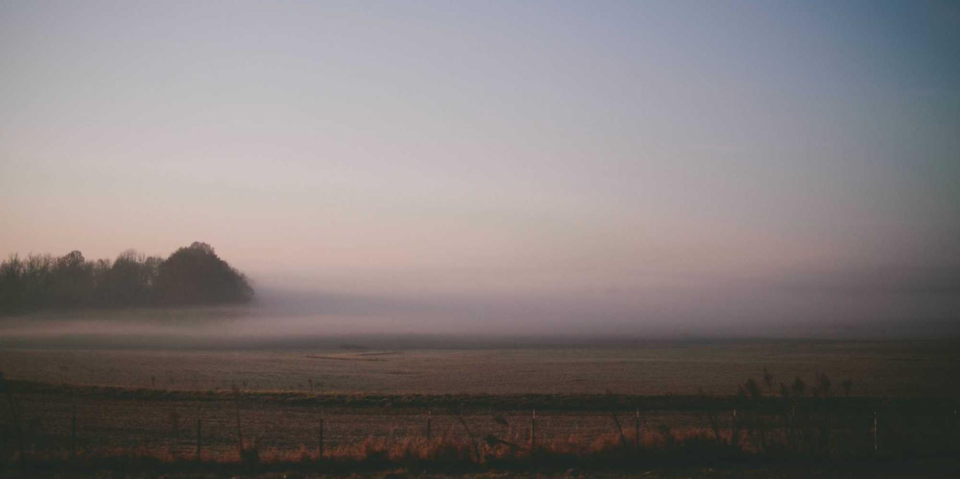 青岛新加坡公司注册代理