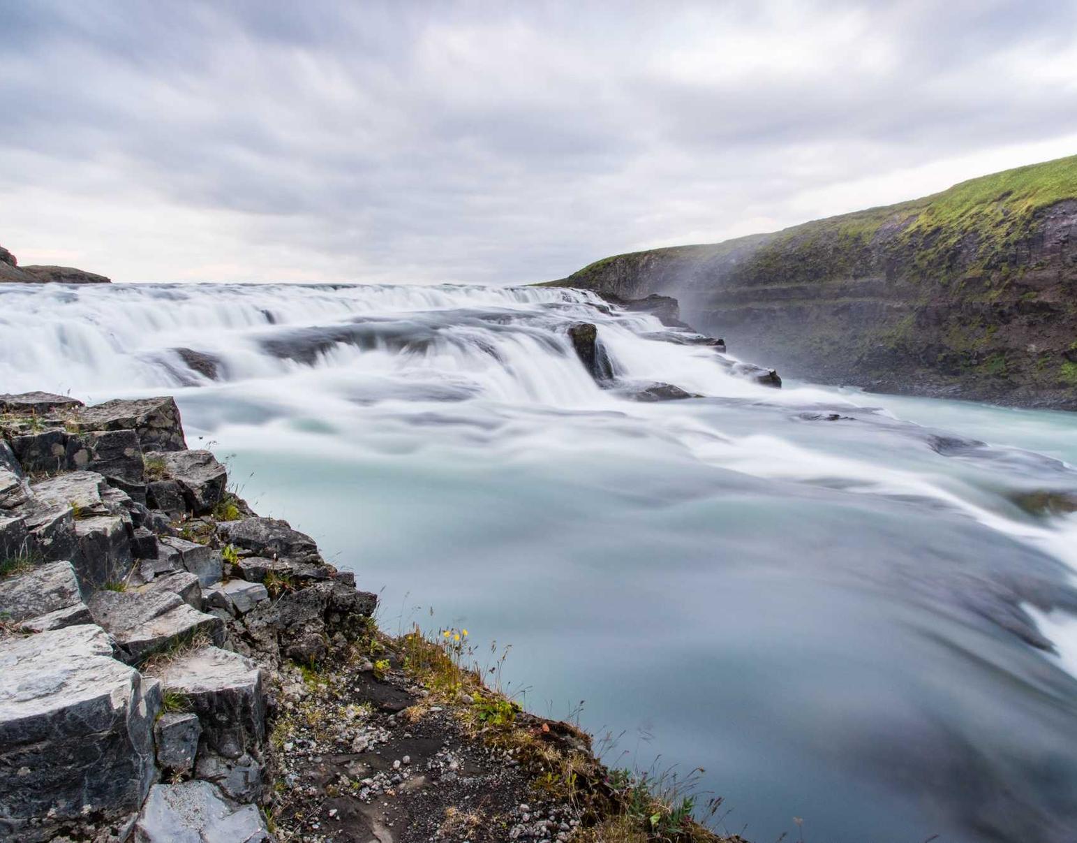 副卡实名账号：淘宝代理分销平台